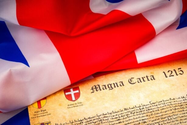 A Magna Charta és az Egyesült Királyság zászlaja, történelmi jelentőséggel bír.