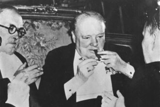 Winston Churchill elete